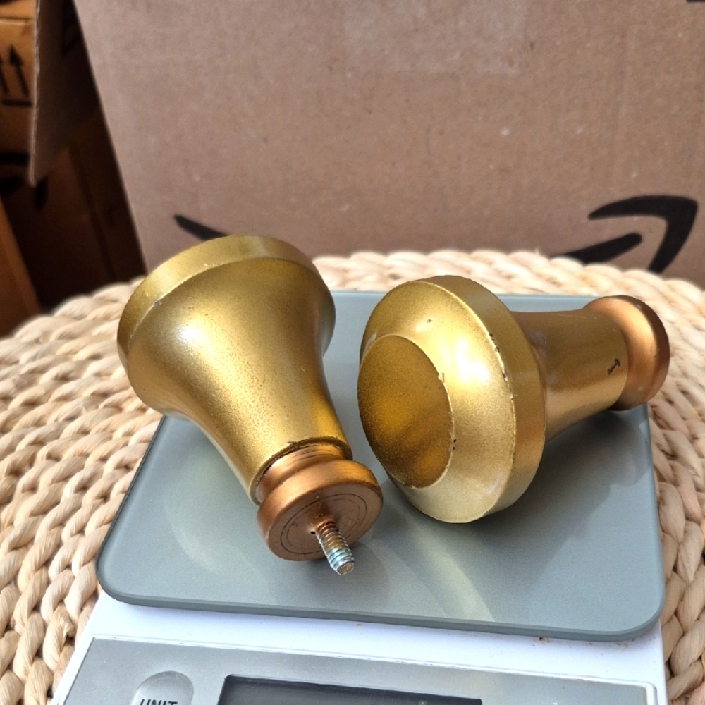 Curtain rod finials / End Caps
